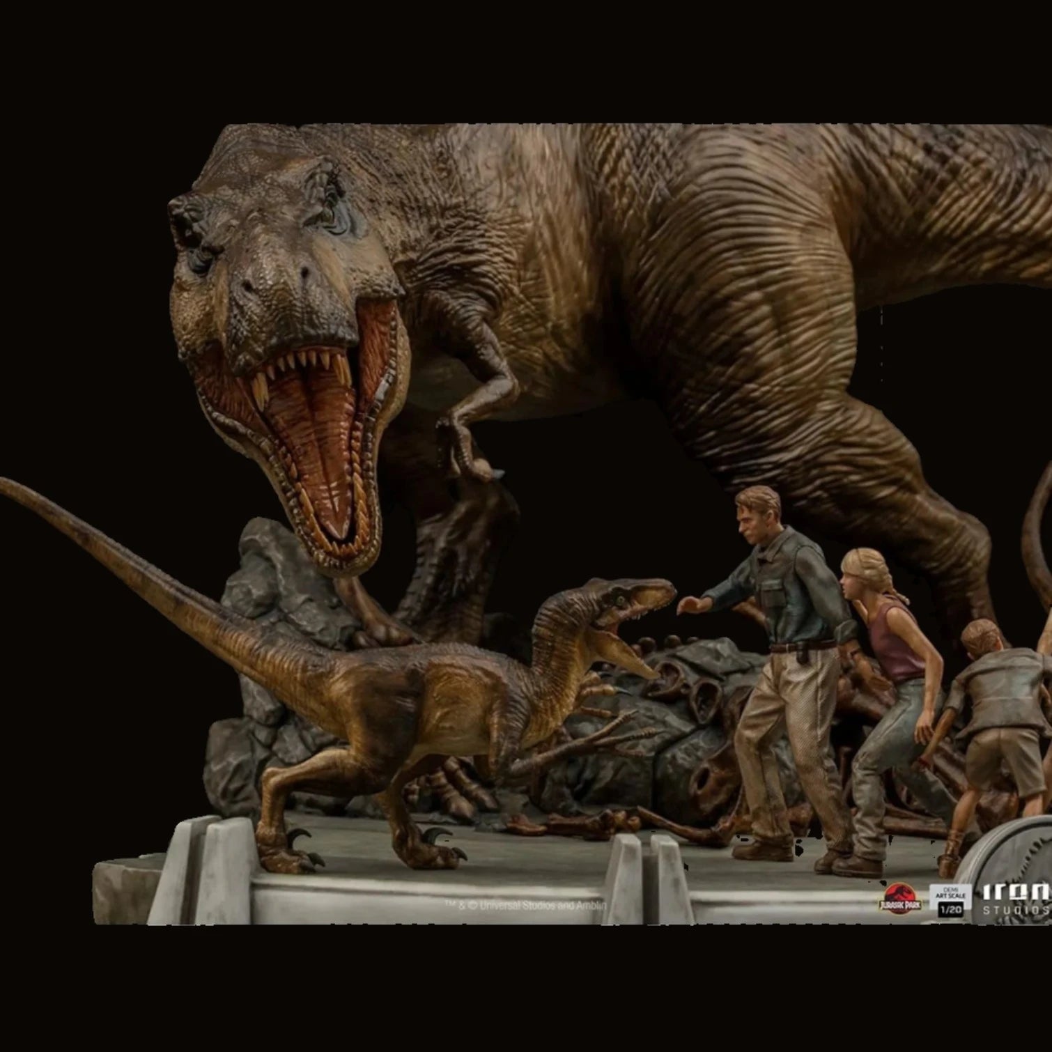 Jurassic Park - The Final Scene Diorama Demi Scale 1/20