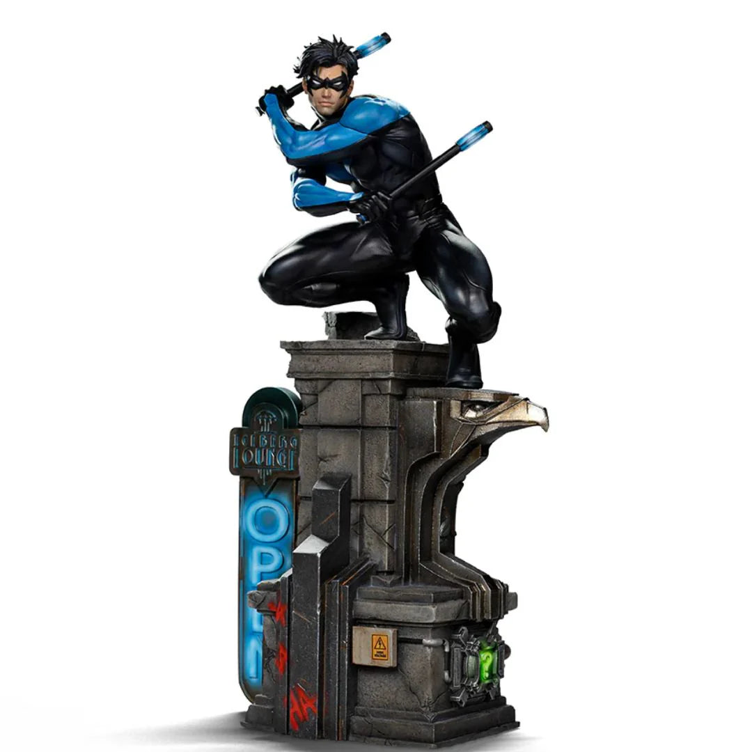 Nightwing by Iron Studios