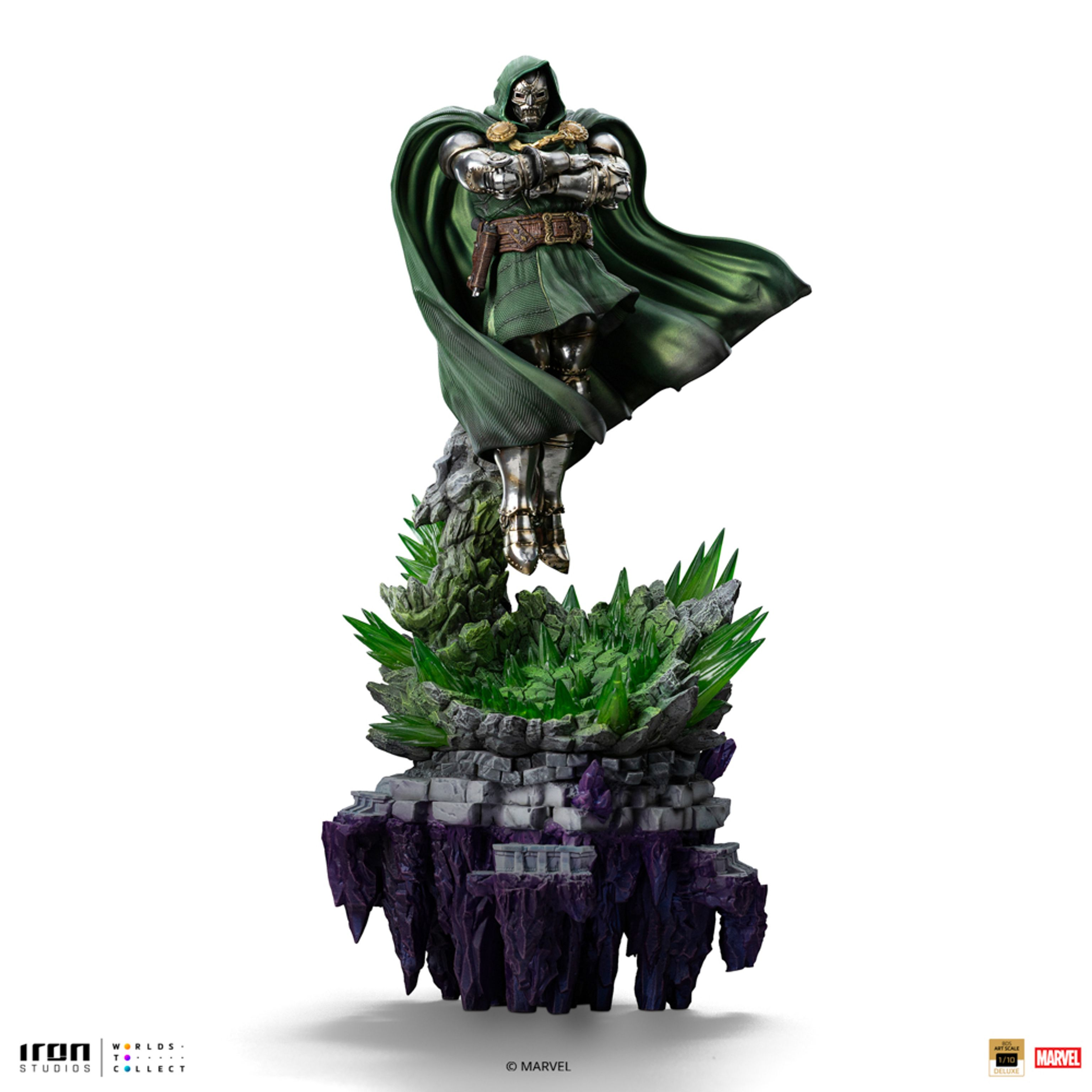 Doctor Doom Infinity Gauntlet Battle Diorama Deluxe Statue