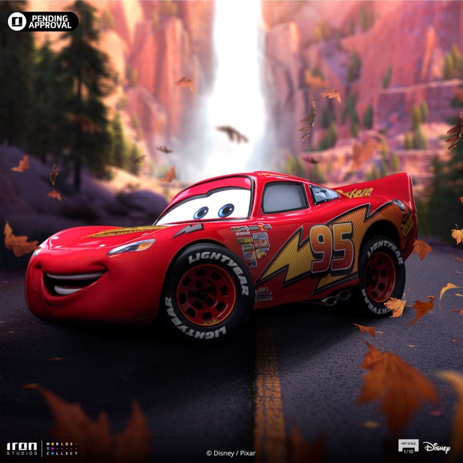 Disney Cars Lightning McQueen 1 10 Statue by Iron Studios