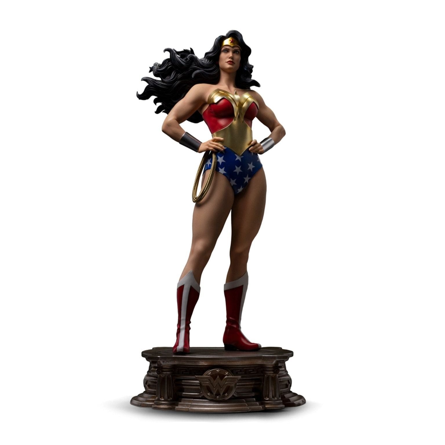 Wonder Woman DC Trinity Legacy Replica 1/4 Statue By Iron Studios