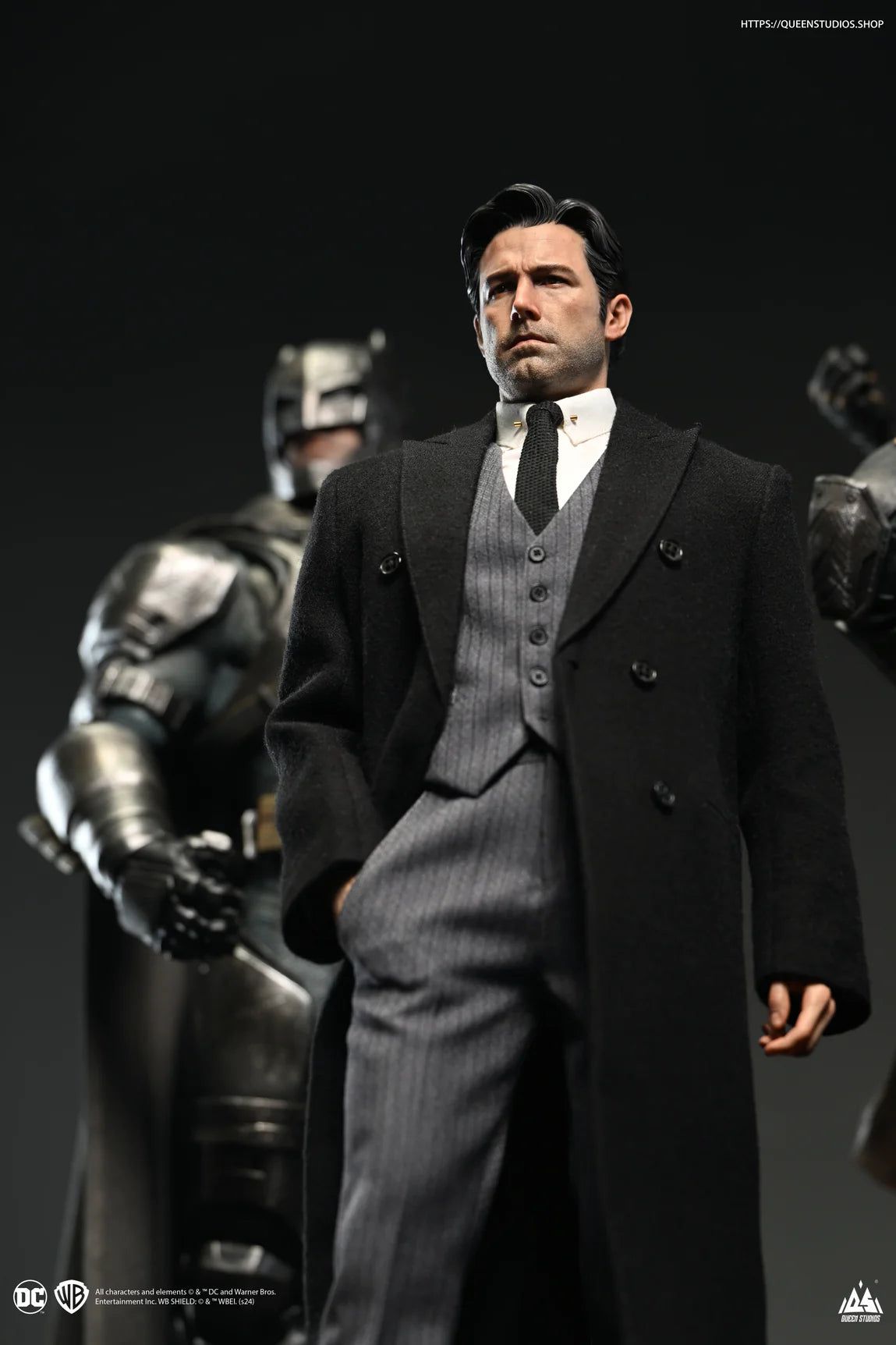 Bruce Wayne (Ben Affleck) 1/4 Scale Statue