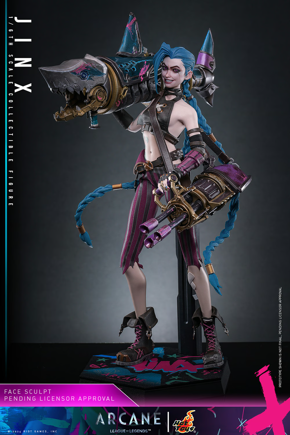 Jinx Sixth Scale Figure by Hot Toys