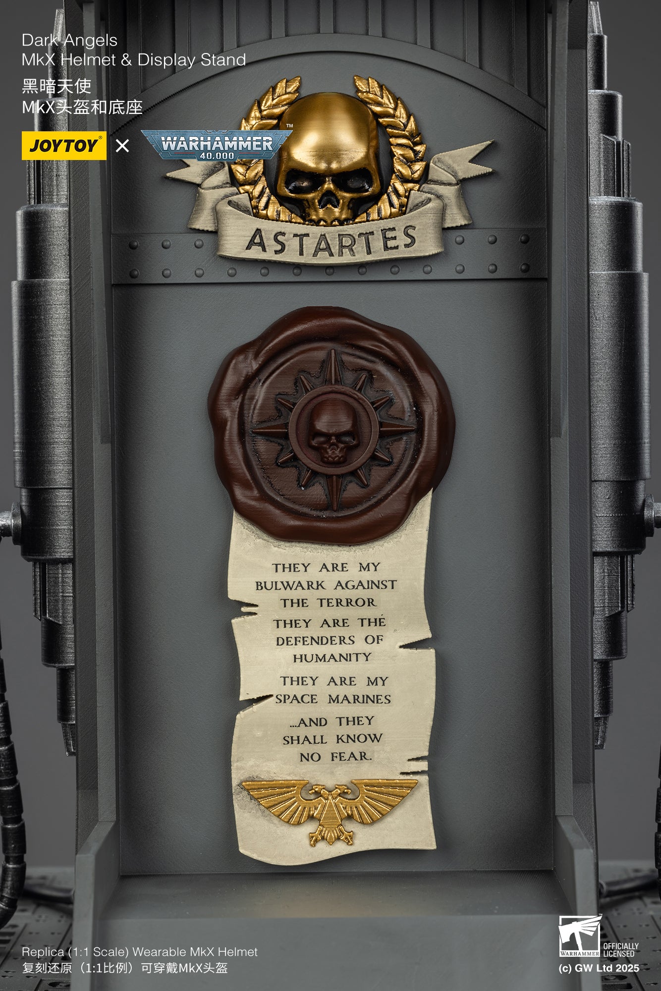 Warhammer 40,000 Dark Angels Mk. X Helmet Replica with Display Stand