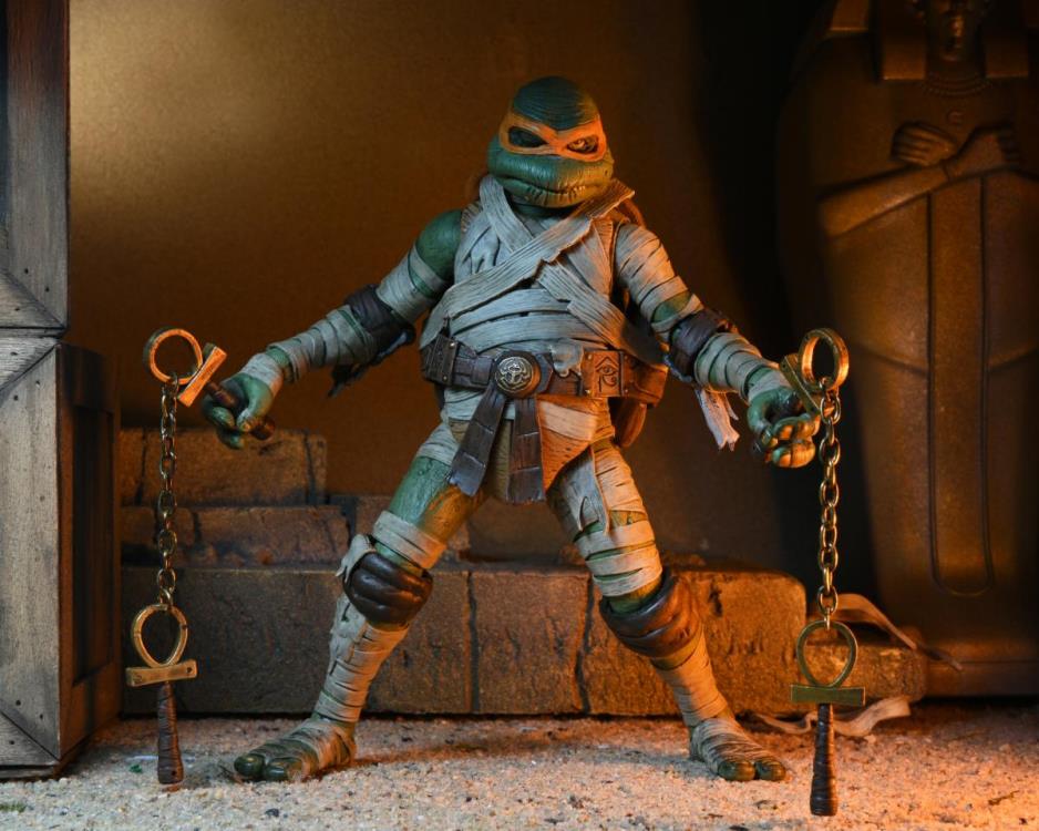 Universal Monsters x TMNT Ultimate Michelangelo as The Mummy