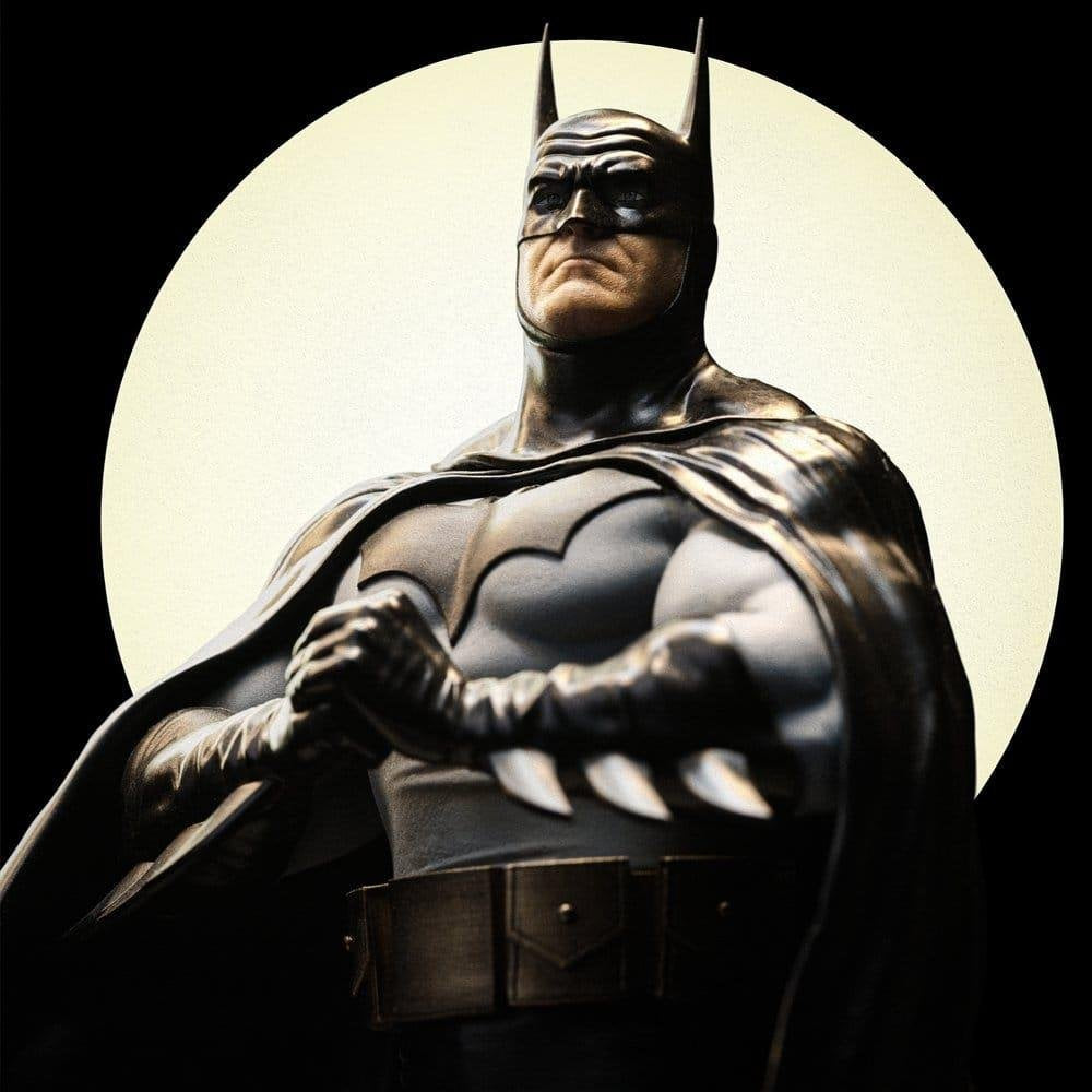 Batman (Alex Ross) CCXP Exclusive 1/10 Statue By Iron Studios