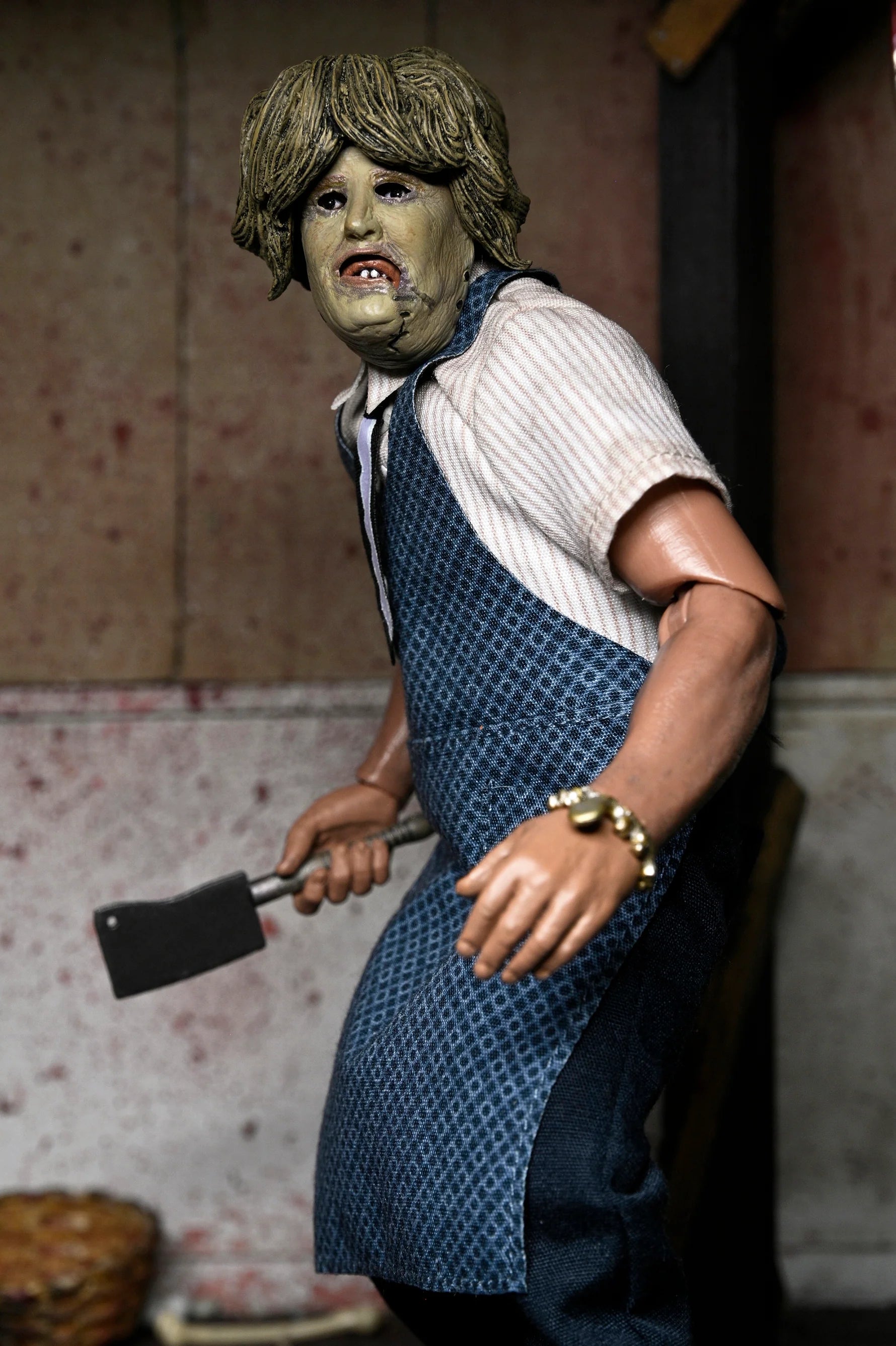 Texas Chainsaw Massacre Leatherface with Old Lady Mask Clothed Action Figure from Neca
