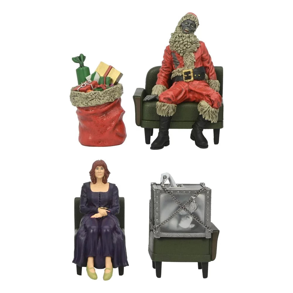 NECA Beetlejuice 2 Santa, Delia Deetz & Escape Artist 3-Inch PVC Figure 3-Pack [Waiting Room 1]