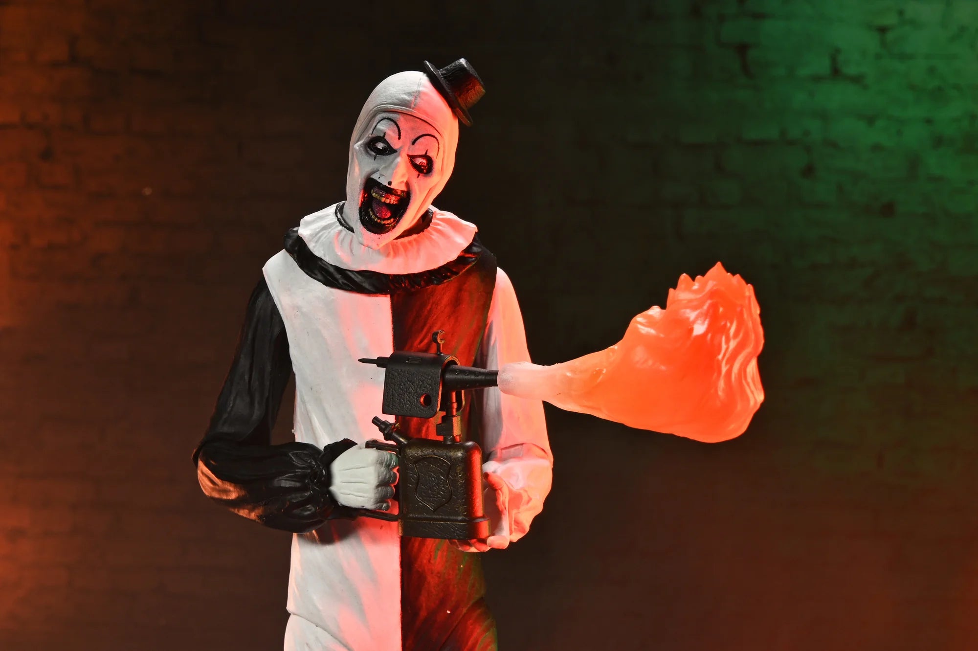 Terrifier 2 Ultimate Art the Clown and The Little Pale Girl Action Figure 2 Pack By NECA