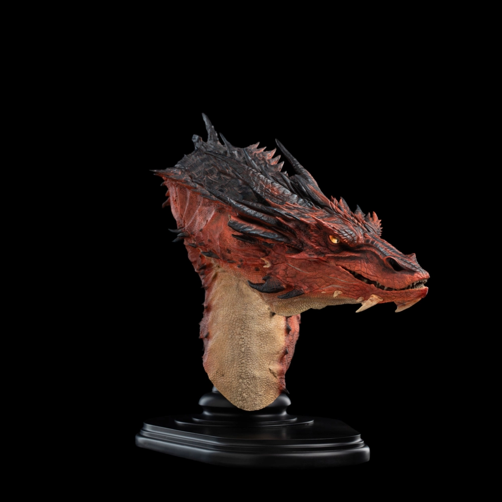 Smaug The Terrible Bust by Weta