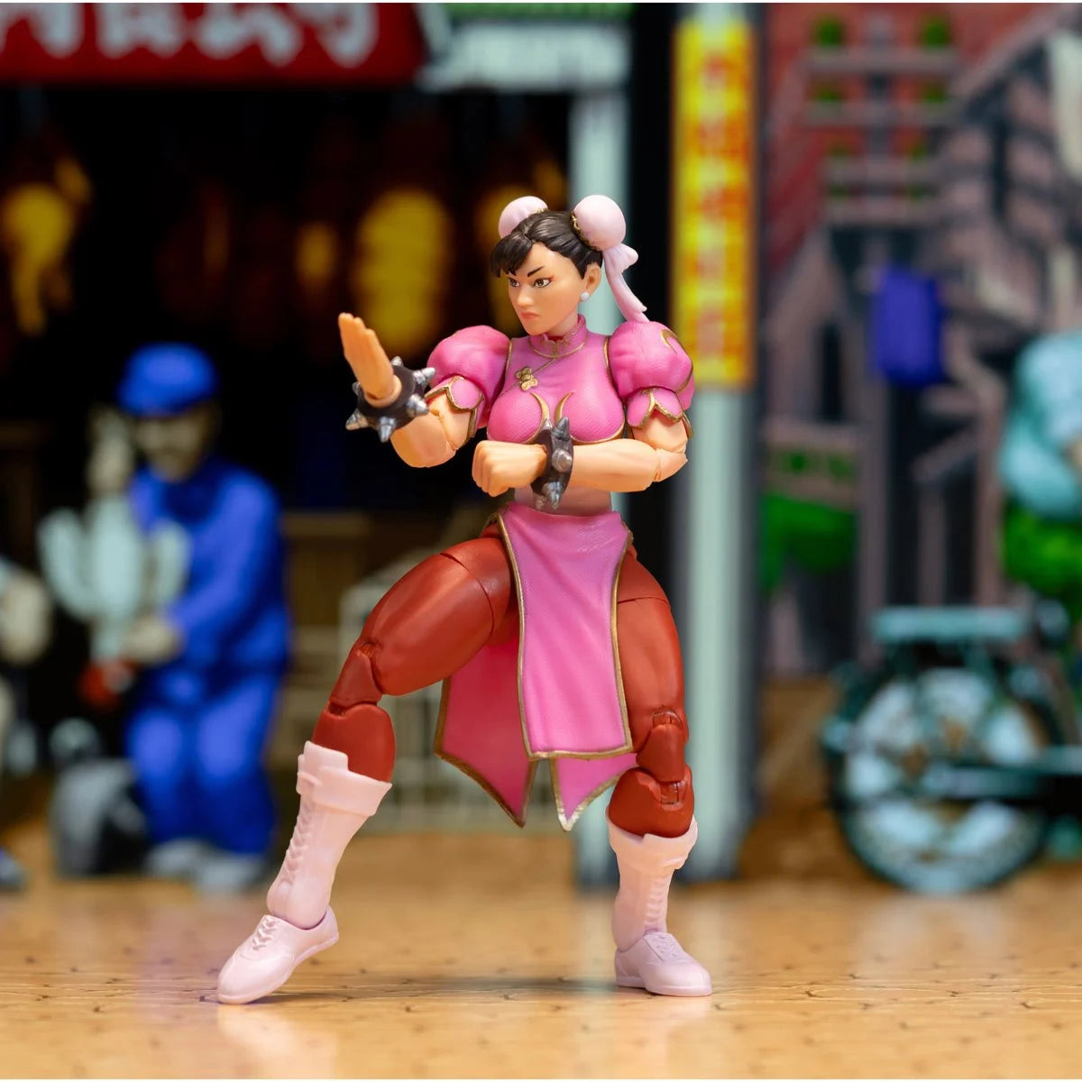 Ultra Street Fighter II Chun-Li Special Deluxe Action Figure