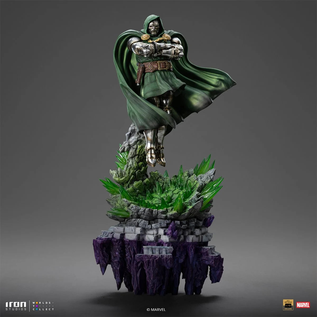 Doctor Doom Infinity Gauntlet Battle Diorama Deluxe Statue