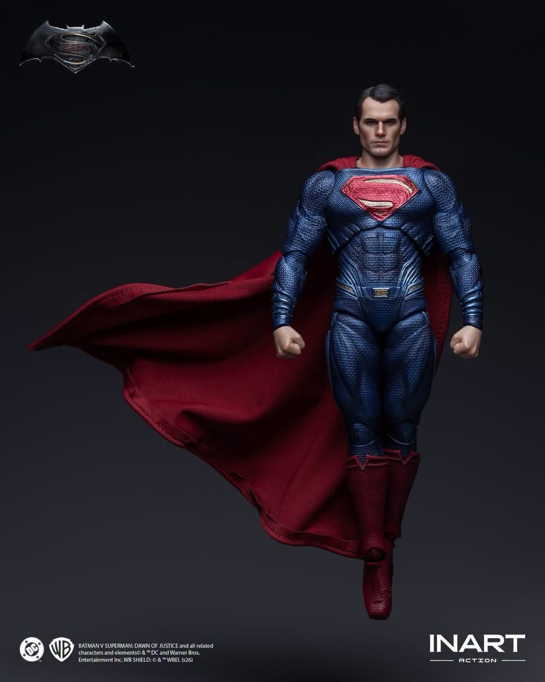 Batman v Superman: Dawn of Justice Superman 1/12 Action Figure