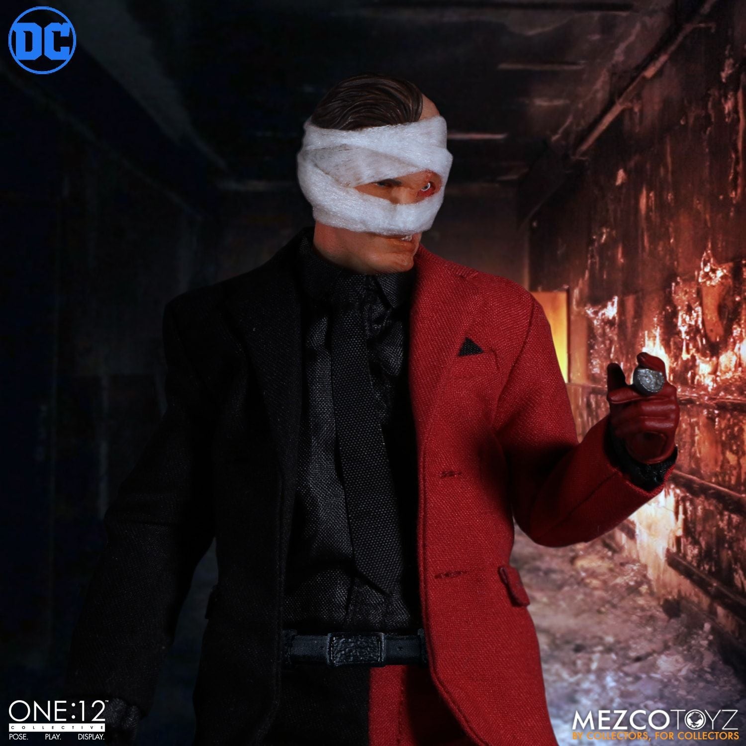 Two-Face One:12 Collective Action Figure