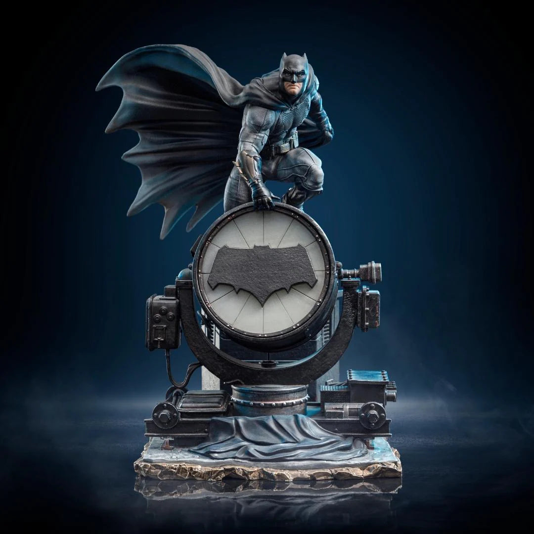 Batman on Batsignal Deluxe Zack Snyder`s Justice League Deluxe Art Scale 1/10