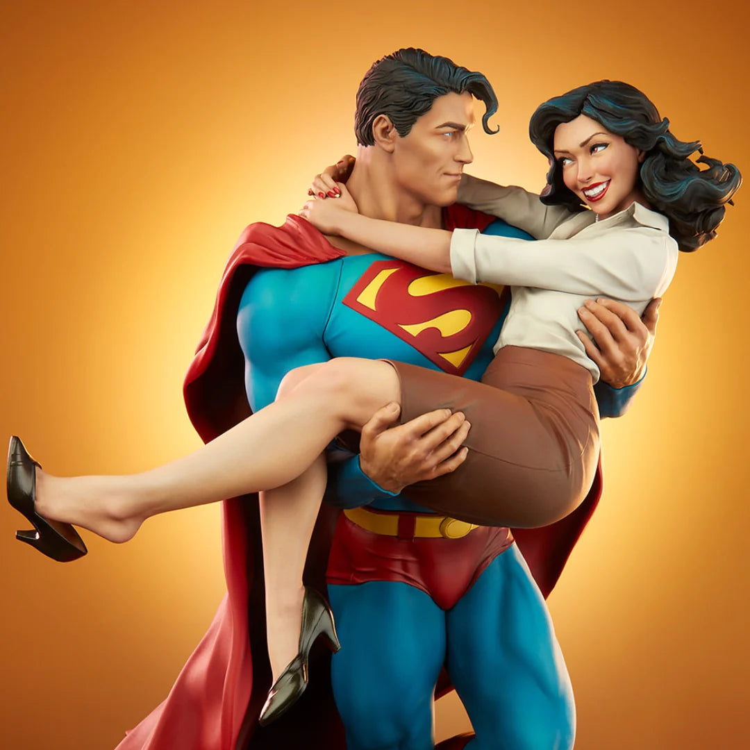 SUPERMAN AND LOIS LANE Diorama By Sideshow Collectibles