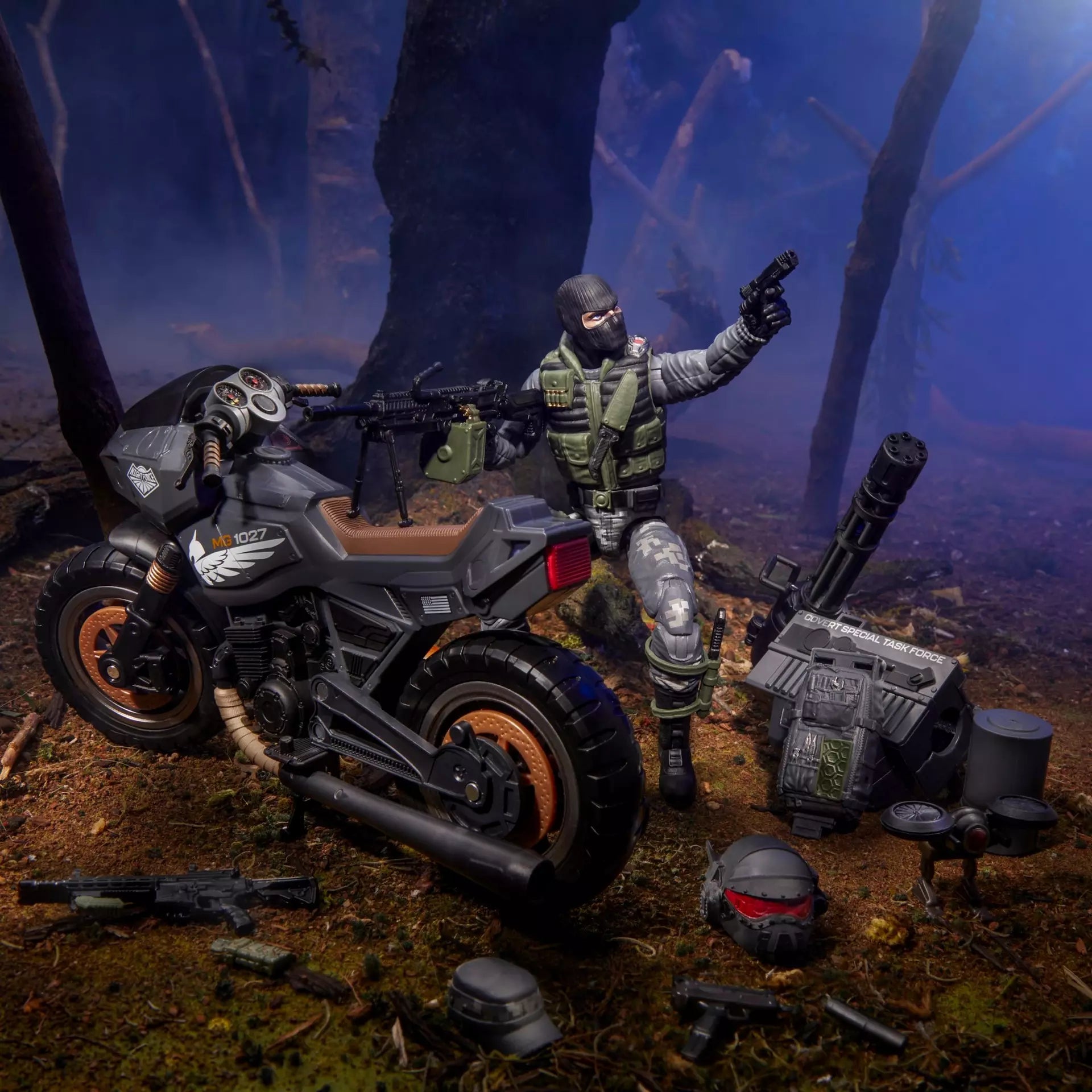 G.I. Joe Classified Series #127 Night Force Jason "Shockwave" Faria & Night Pursuit Cycle