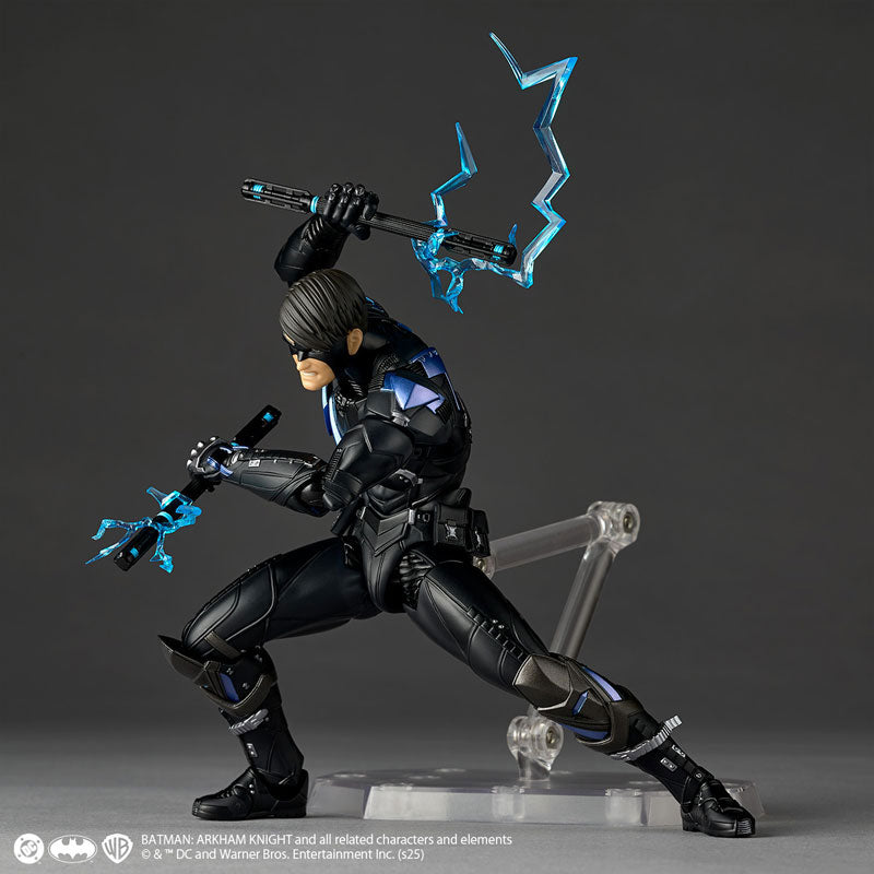 Revoltech Amazing Yamaguchi Batman: Arkham Knight Nightwing
