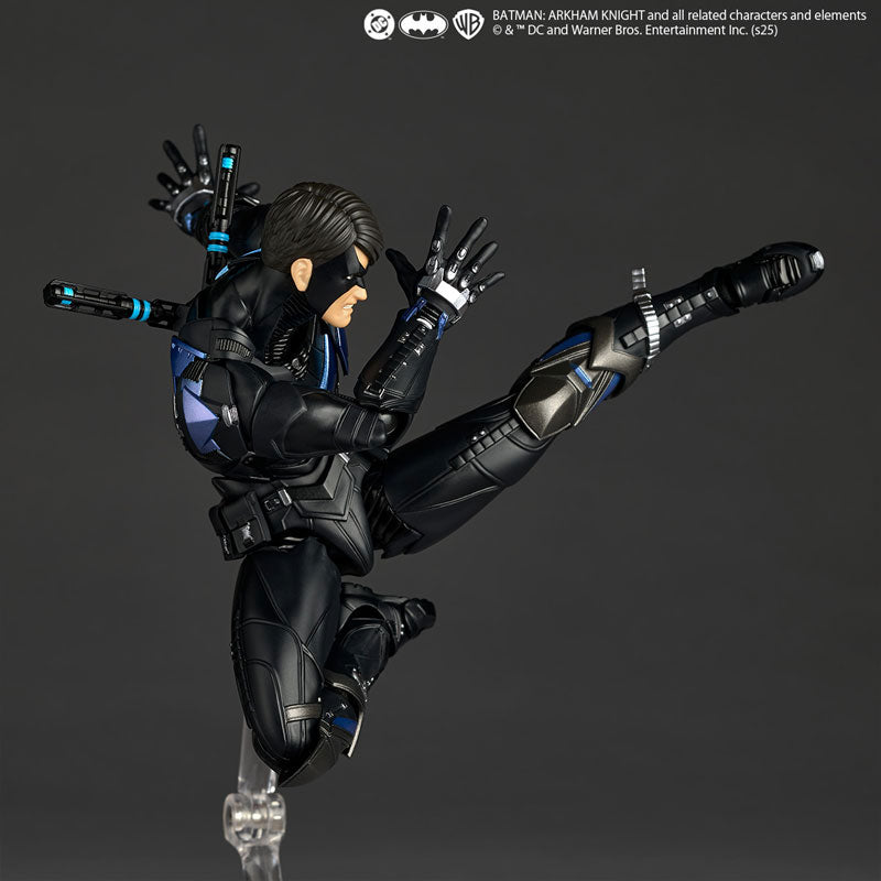 Revoltech Amazing Yamaguchi Batman: Arkham Knight Nightwing