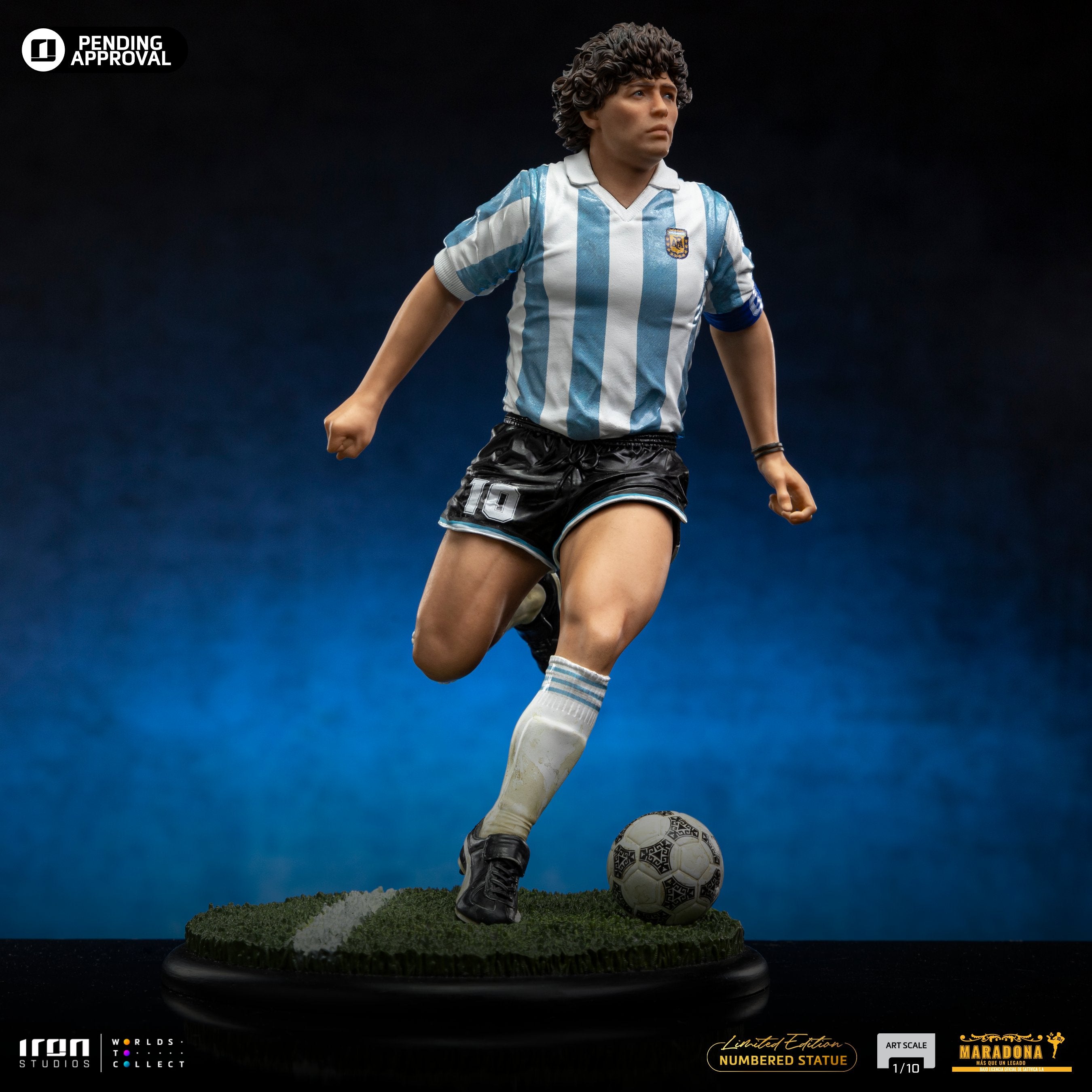 Diego Maradona (Argentina Version) 1/10 Statue by Iron Studios