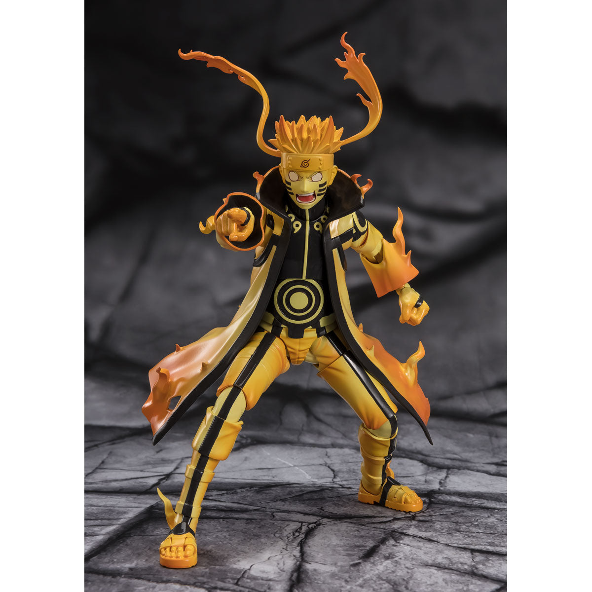 Naruto: Shippuden Naruto Uzumaki [Kurama Link Mode] by S.H. Figuarts