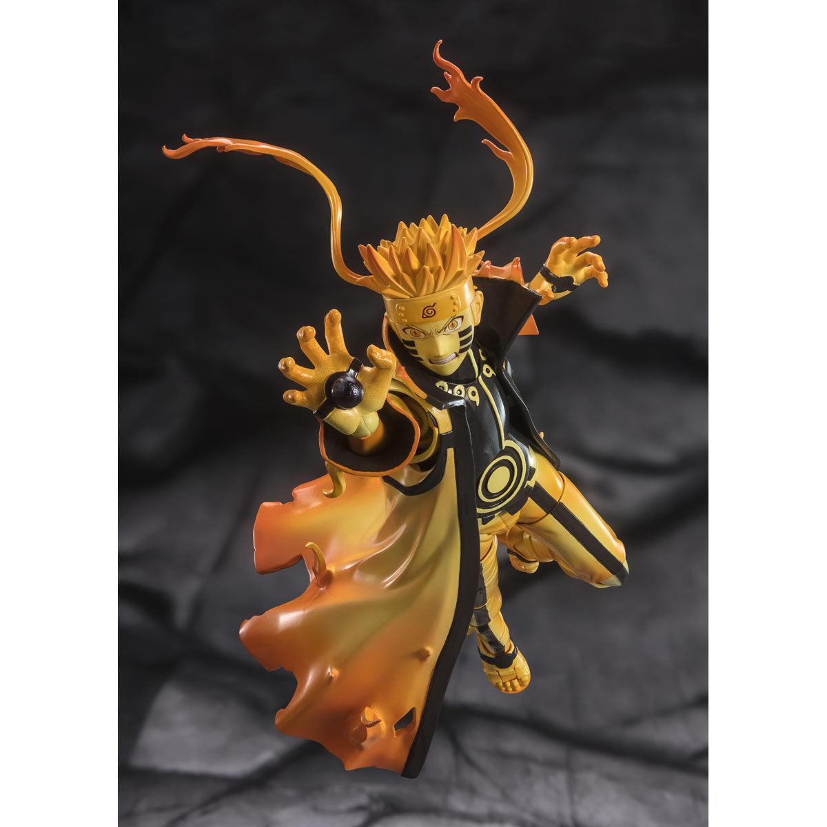 Naruto: Shippuden Naruto Uzumaki [Kurama Link Mode] by S.H. Figuarts