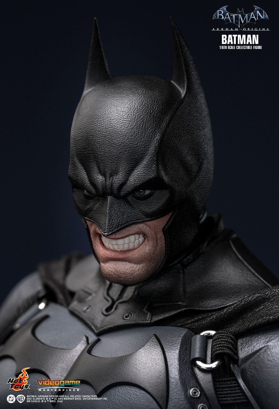 Batman (Arkham Origins) Sixth Scale Figure By Hot Toys