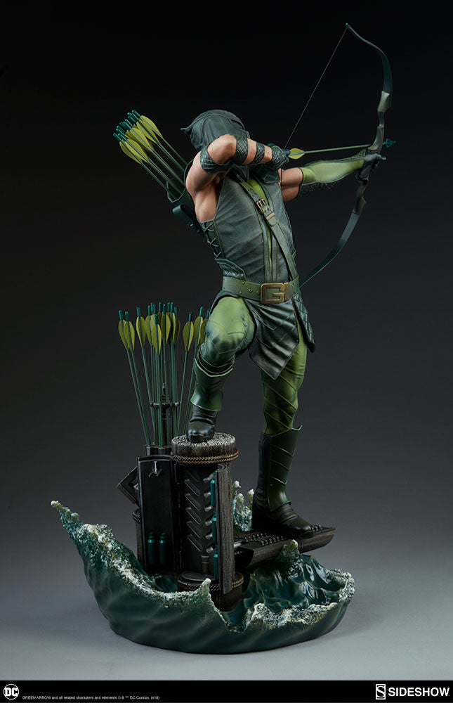 Green Arrow Premium Format Figure by Sideshow Collectibles
