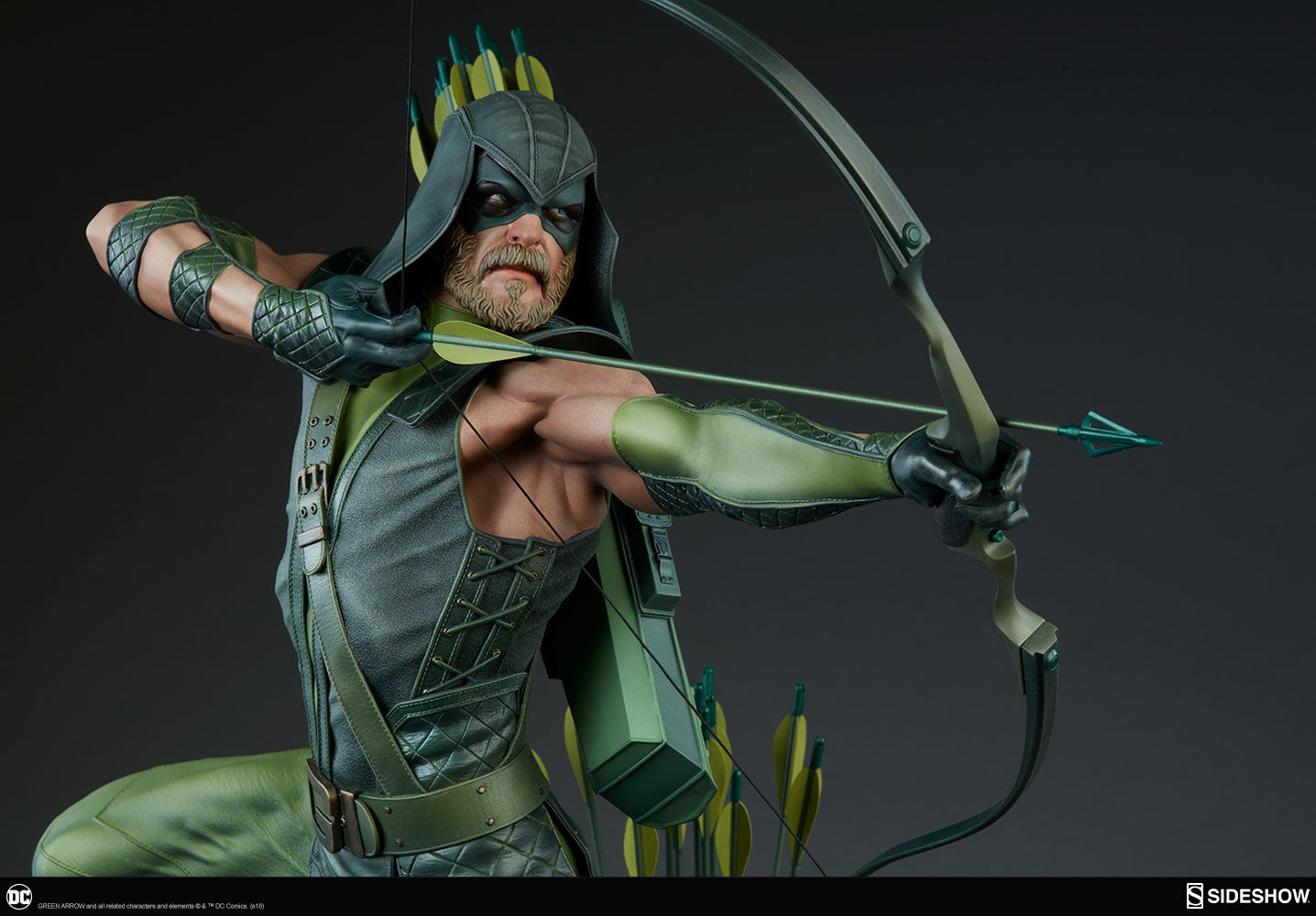 Green Arrow Premium Format Figure by Sideshow Collectibles