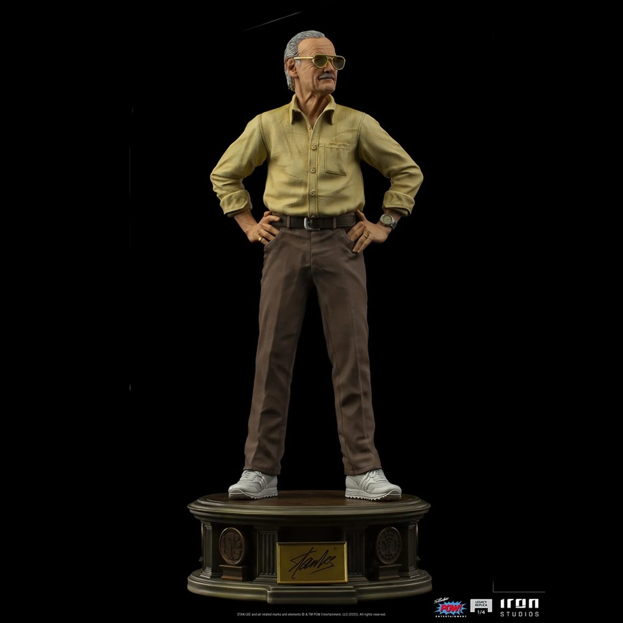 Stan Lee - Pow! - Legacy Replica 1/4 Statue