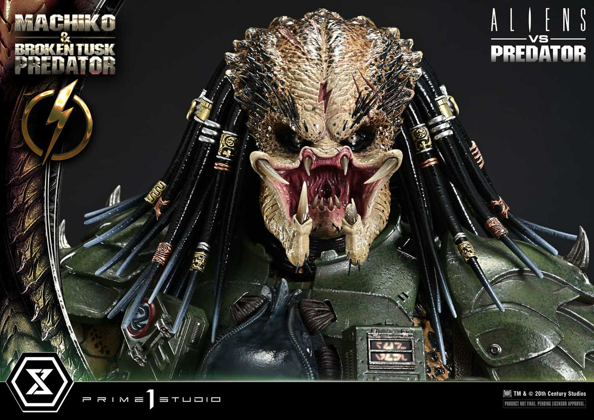 Machiko & Broken Tusk Predator (Aliens vs. Predator Comic) DX Bonus 1/4 Statue by Prime 1 Studio