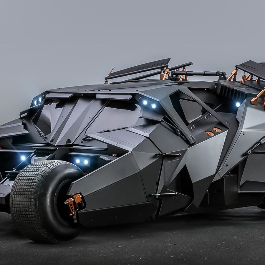 BATMOBILE by Hot Toys