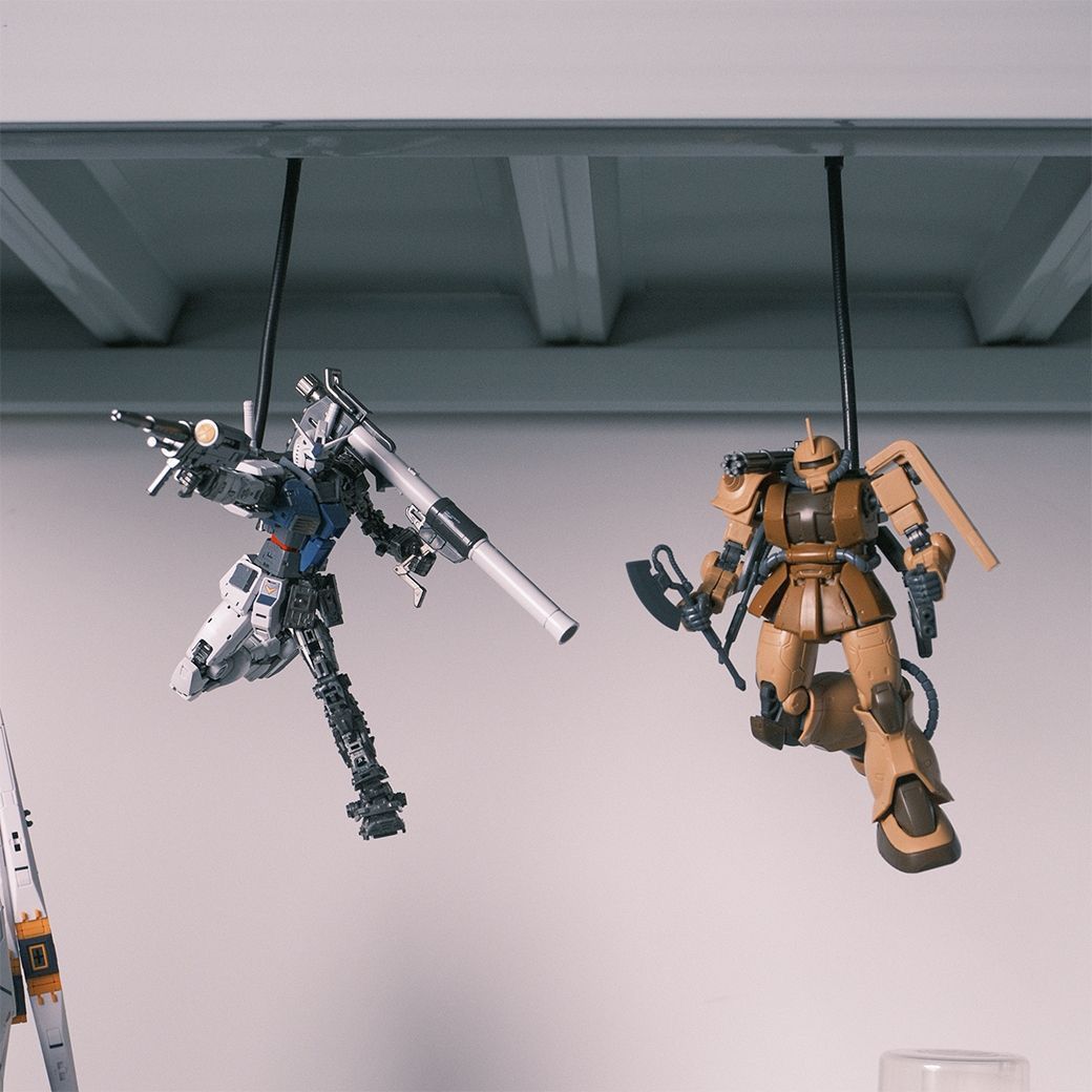 Magnetic Display Stand (Set of 3) for 1/12 action figure or 1/144 Scale Gundam Models