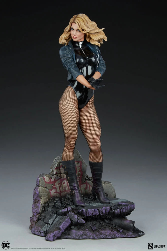 BLACK CANARY Premium Format Figure by Sideshow Collectibles