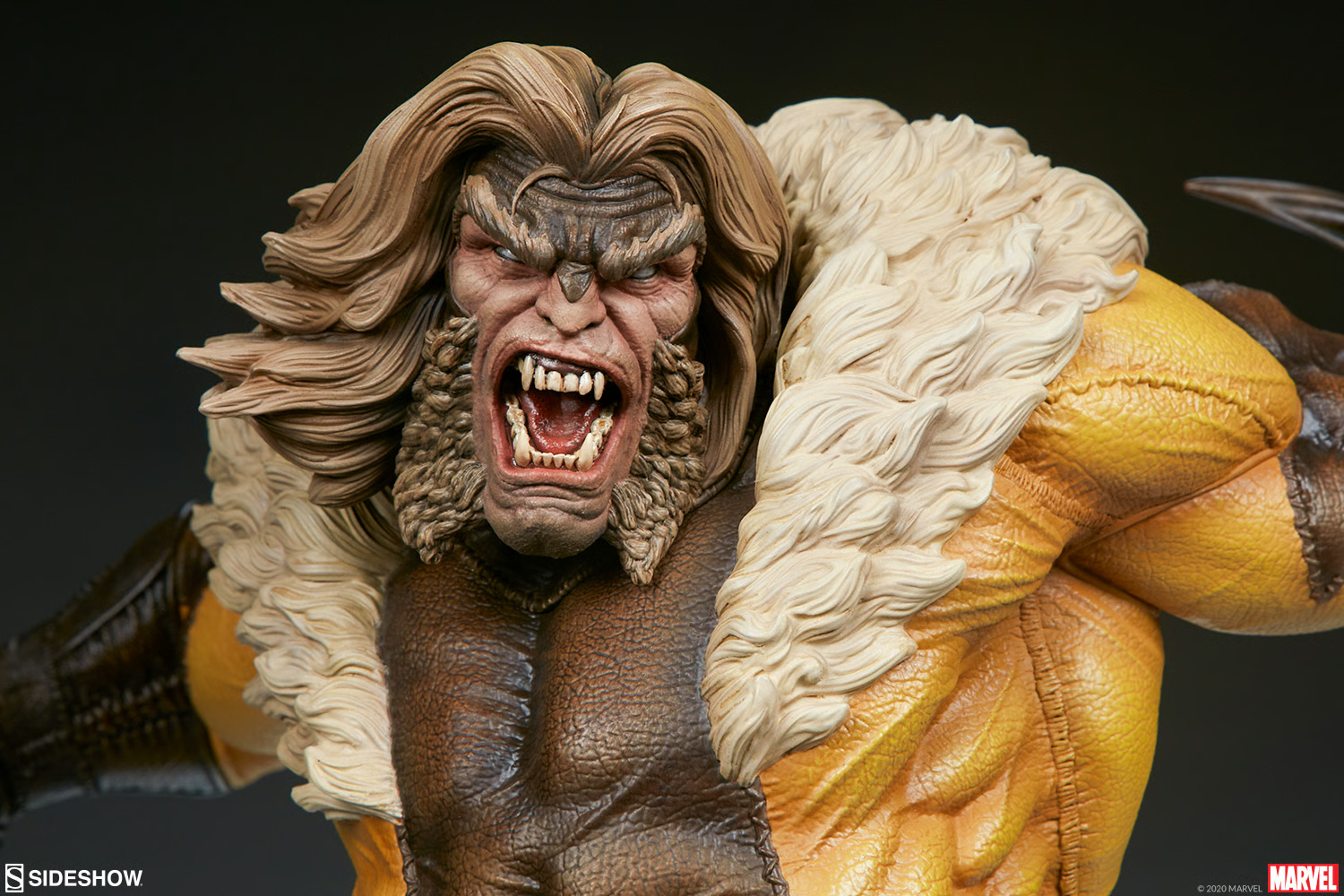 Sabretooth Premium Format Figure by Sideshow Collectibles