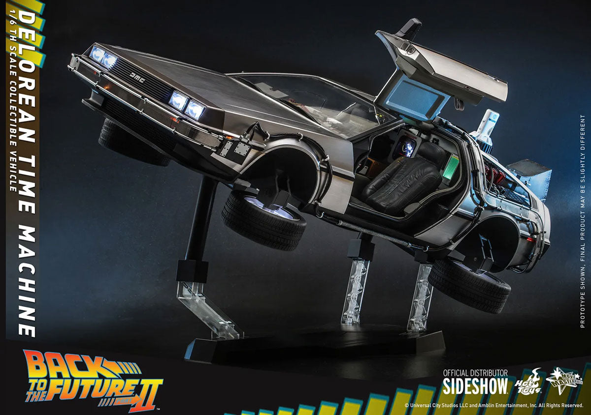 DELOREAN TIME MACHINE by Hot Toys