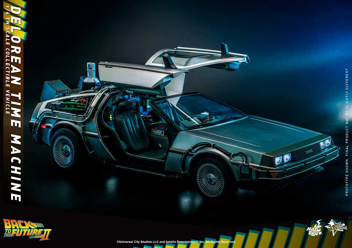 DELOREAN TIME MACHINE by Hot Toys