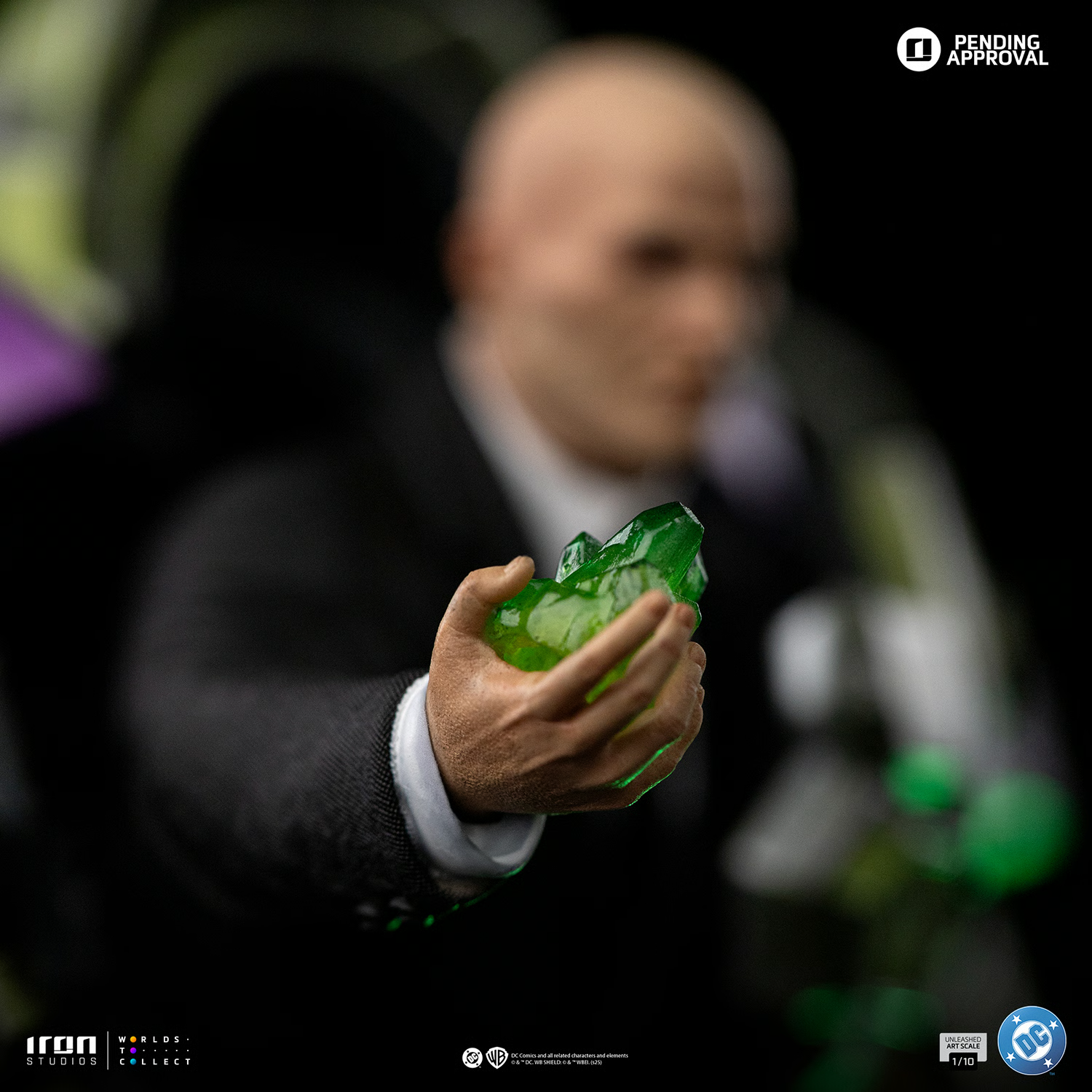 Lex Luthor Unleashed 1/10 Scale Statue by Iron Studios