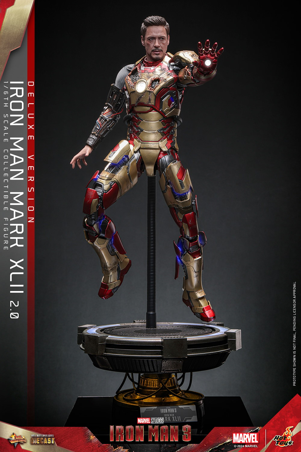 IRON MAN MARK XLII (2.0) DELUXE Sixth Scale Figure by Hot Toys