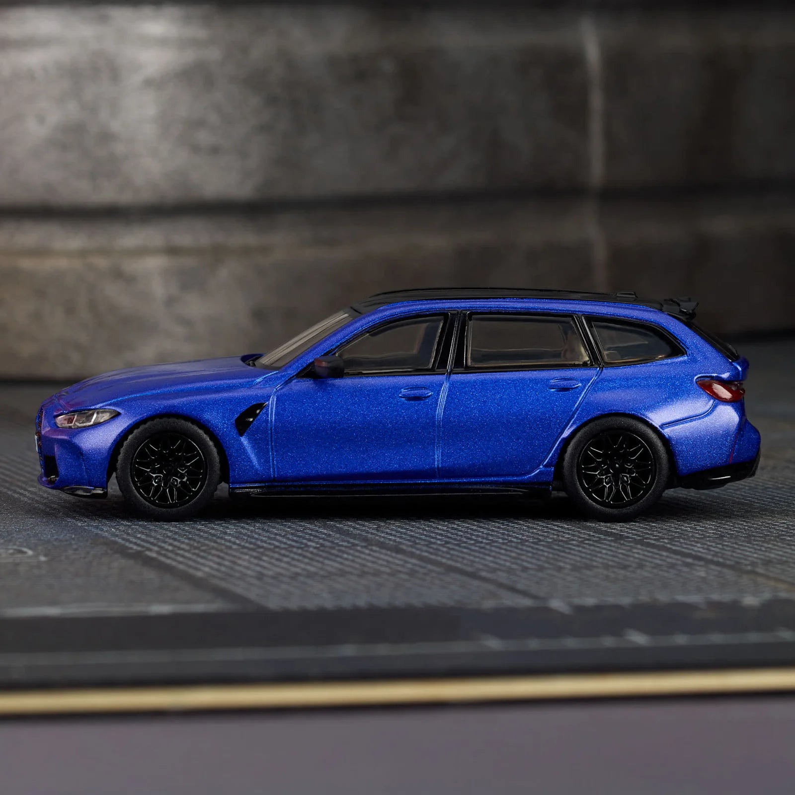 Hot Wheels Elite 64 BMW M3 Touring (Blue)