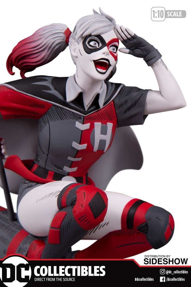 Harley Quinn - Red, White & Black Statue by DC Collectibles