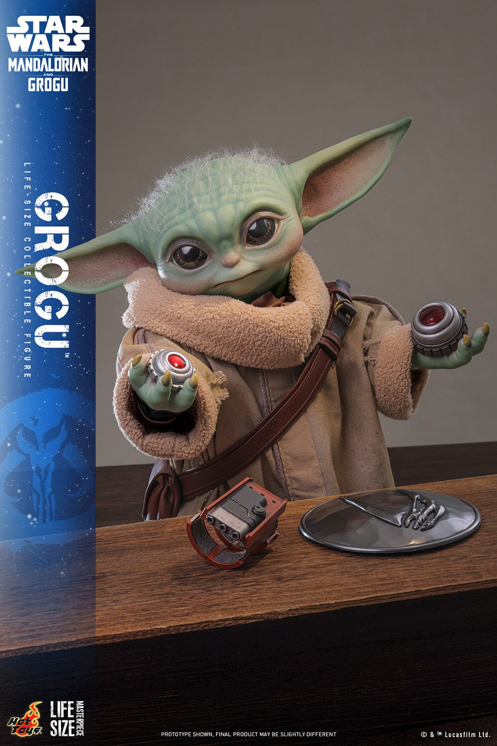 Grogu Life-Size Figure By Hot Toys