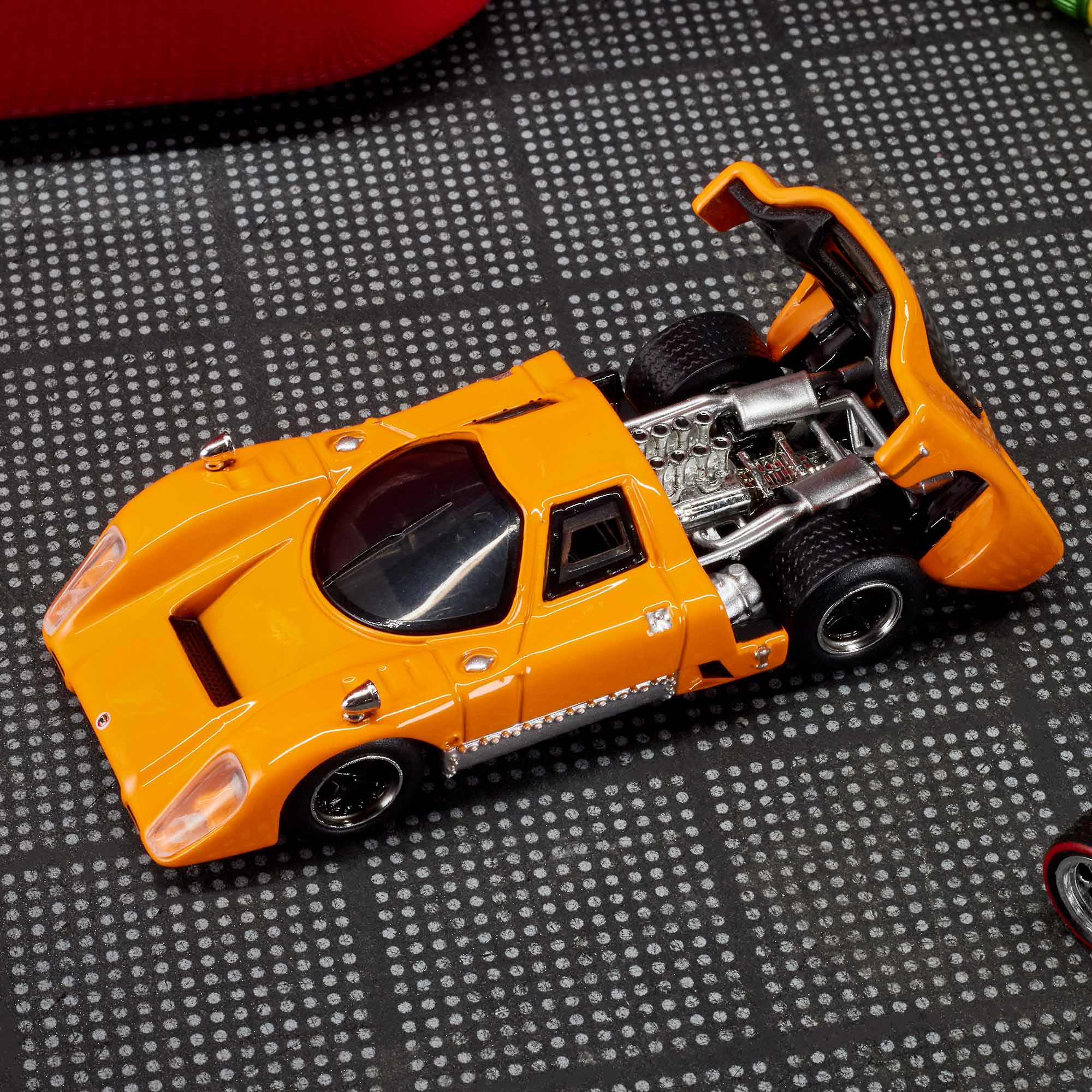 Hot Wheels Elite 64 McLaren M6GT Creations Exclusive