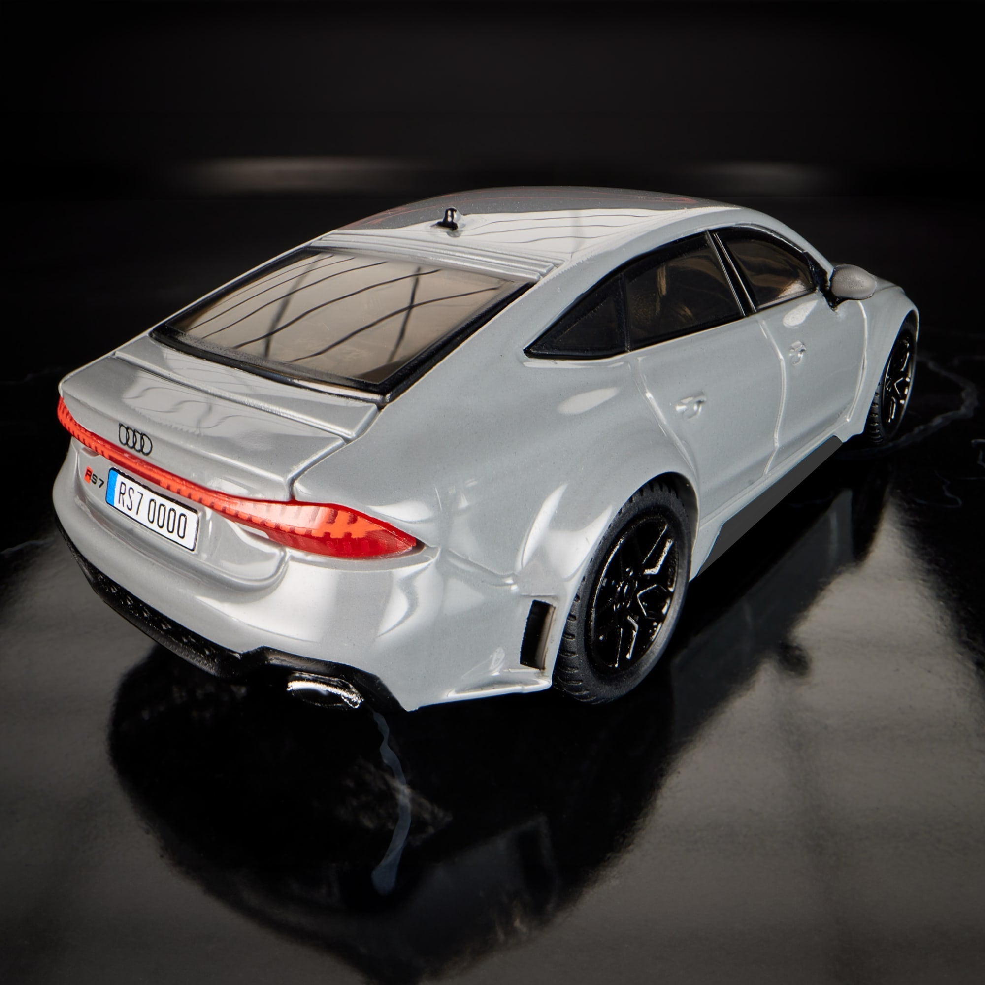 Hot Wheels Elite 64 '21 Audi RS 7 Sportback (Creations Exclusive)