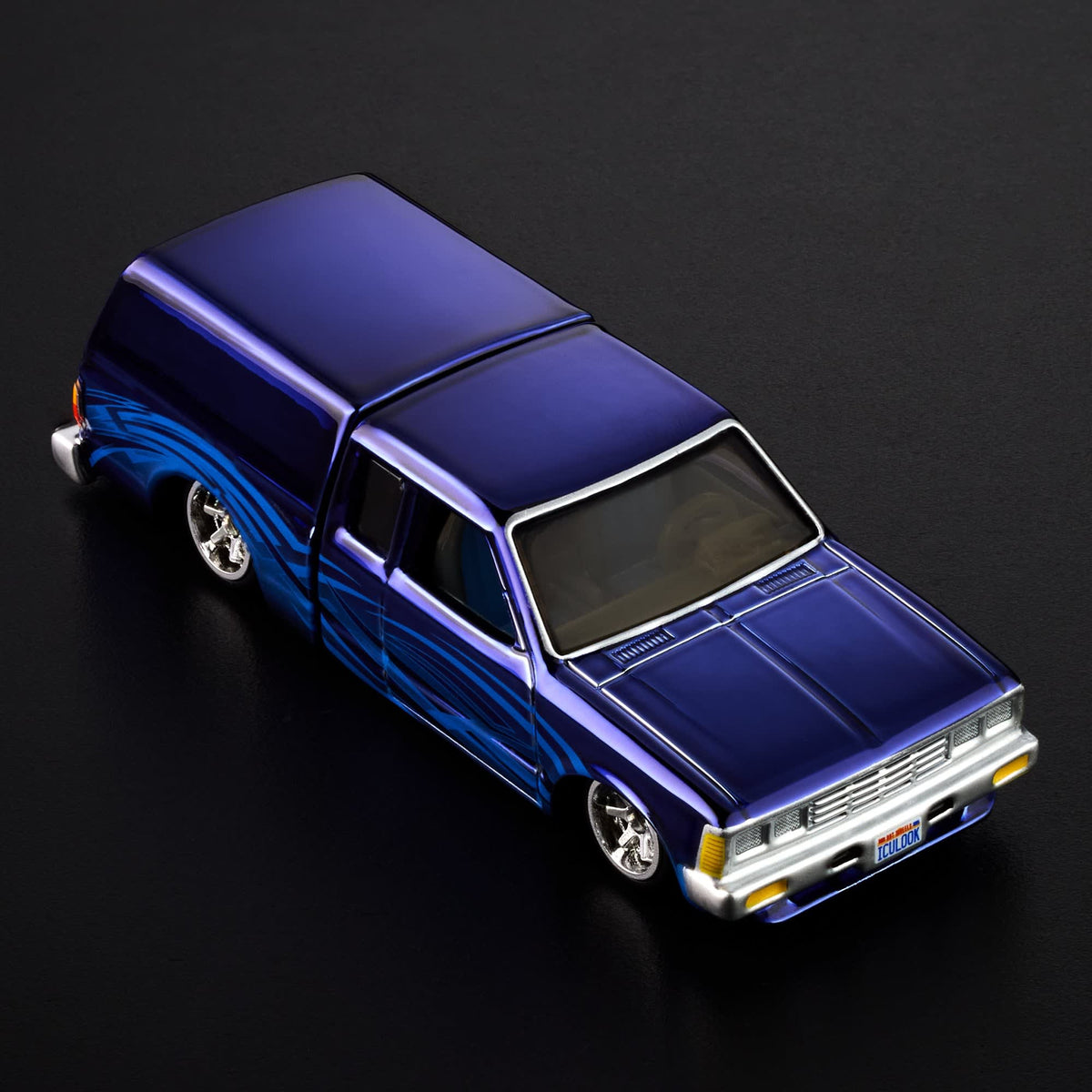 Hot Wheels RLC Exclusive 1986 Nissan 720 King Cab (Legends Tour ver.)