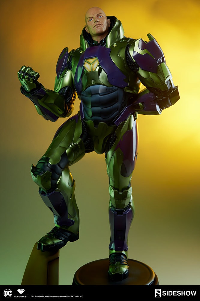 Lex Luthor in Power Suit Premium Format Figure