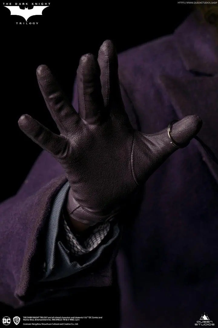 Queen Studios The Dark Knight Joker 1/4 Scale Statue