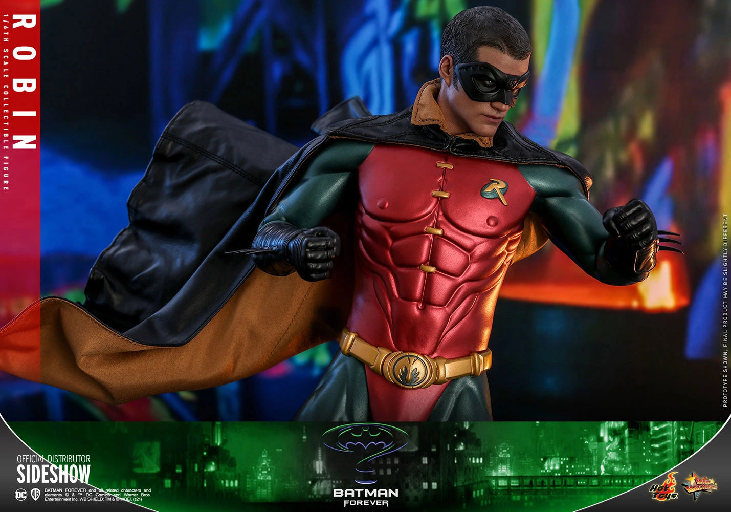 ROBIN Sixth Scale Figure By Hot Toys