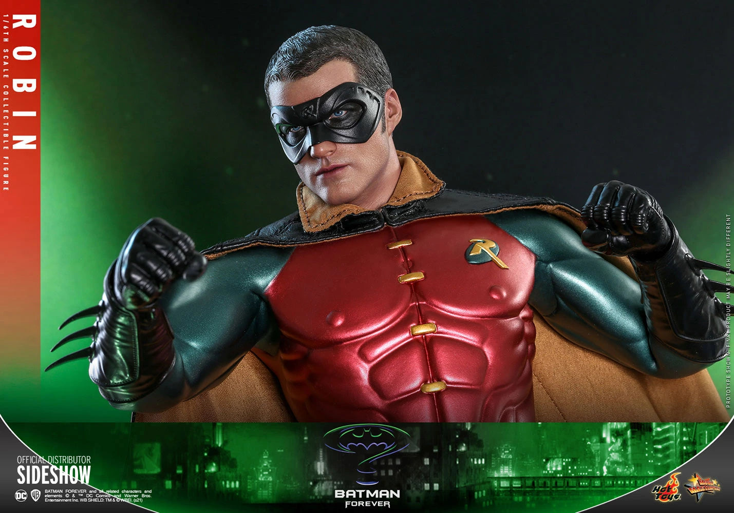 ROBIN Sixth Scale Figure By Hot Toys