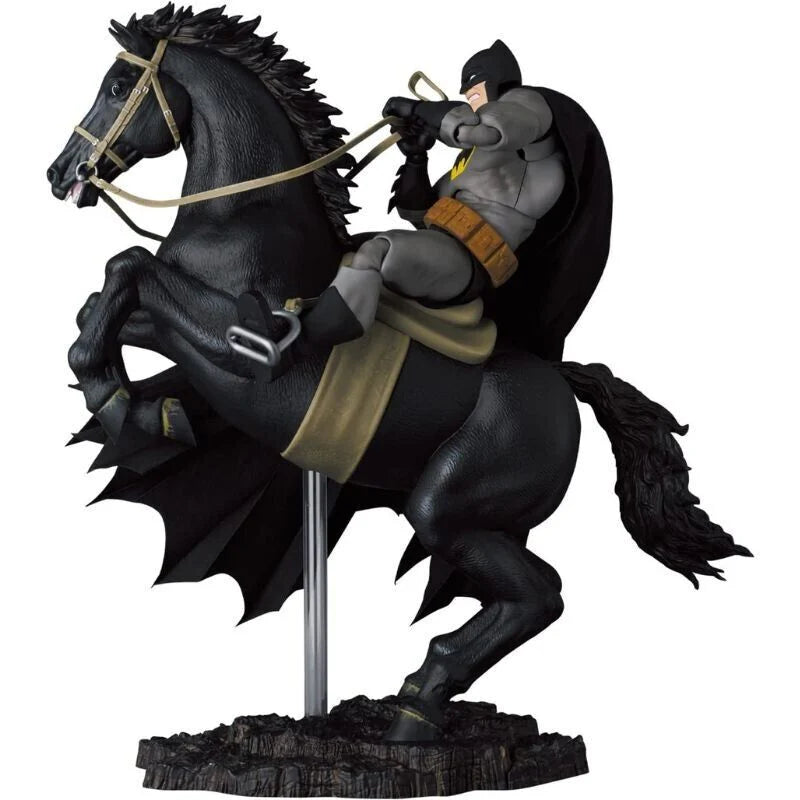 Mafex No.205 Batman & Horse (The Dark Knight Returns) Action Figure
